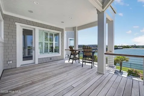 24 W Salisbury Street Wrightsville Beach NC 28480