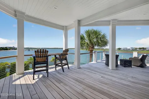 24 W Salisbury Street Wrightsville Beach NC 28480