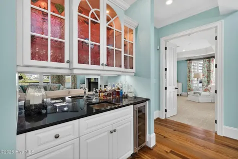24 W Salisbury Street Wrightsville Beach NC 28480