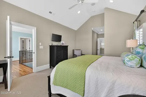 24 W Salisbury Street Wrightsville Beach NC 28480