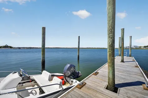 24 W Salisbury Street Wrightsville Beach NC 28480
