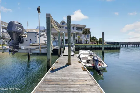 24 W Salisbury Street Wrightsville Beach NC 28480