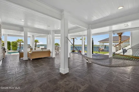 24 W Salisbury Street Wrightsville Beach NC 28480