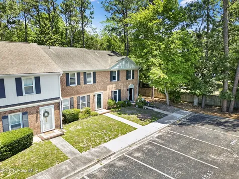 4943 Marlin Court Wilmington NC 28403