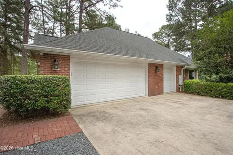 155 Brookhaven Road Pinehurst NC 28374
