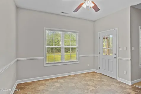 514 Aberdineshire Court Hubert NC 28539