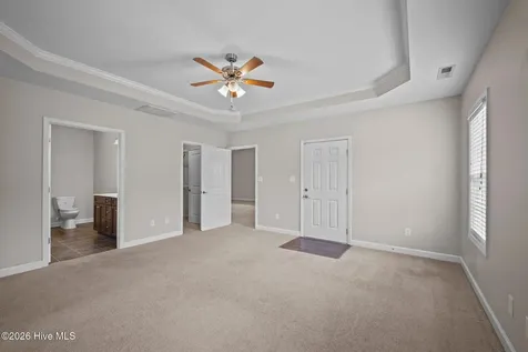 514 Aberdineshire Court Hubert NC 28539