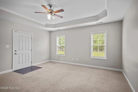 514 Aberdineshire Court Hubert NC 28539