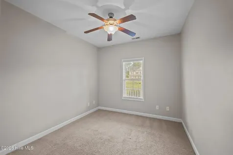 514 Aberdineshire Court Hubert NC 28539
