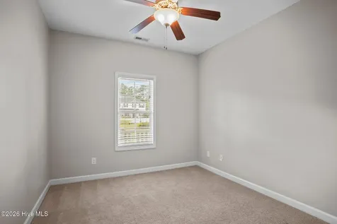 514 Aberdineshire Court Hubert NC 28539