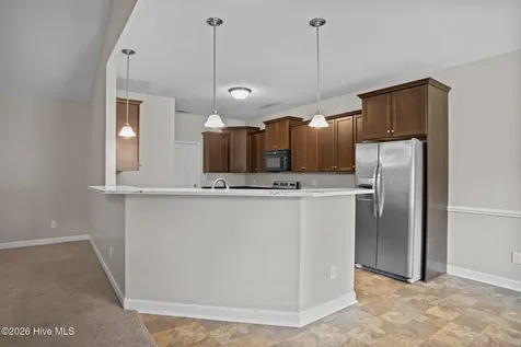 514 Aberdineshire Court Hubert NC 28539