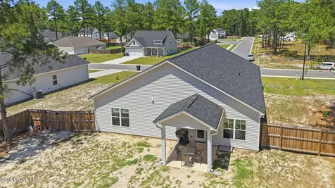 175 Lonesome Glory Drive Raeford NC 28376