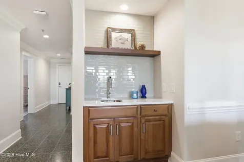 4425 Arendell Street Morehead City NC 28557