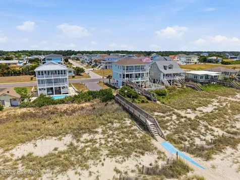 118 Crab Street Holden Beach NC 28462