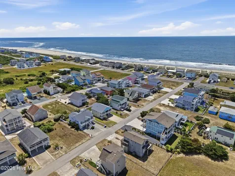 118 Crab Street Holden Beach NC 28462