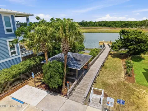 118 Crab Street Holden Beach NC 28462