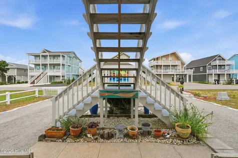 118 Crab Street Holden Beach NC 28462
