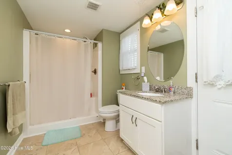 132 Romm Point Currituck NC 27929