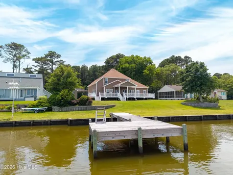 132 Romm Point Currituck NC 27929