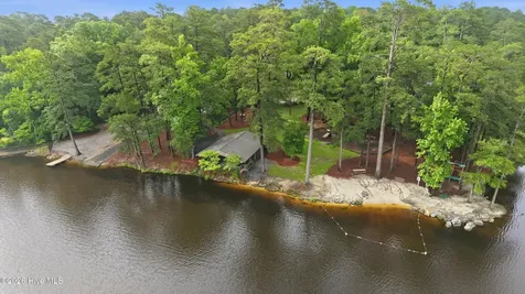 45 Banning Drive Whispering Pines NC 28327