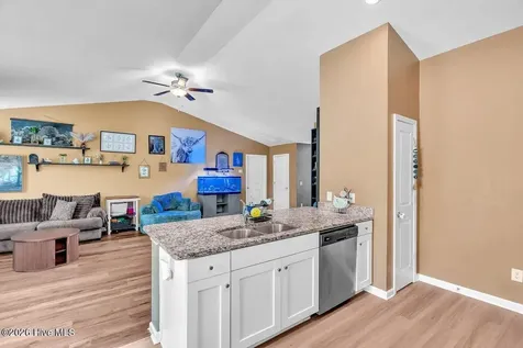 1317 Patti Lane SE Bolivia NC 28422