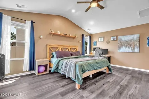 1317 Patti Lane SE Bolivia NC 28422