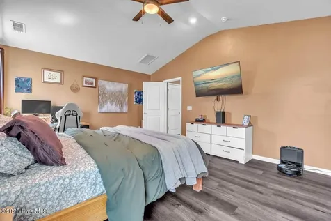 1317 Patti Lane SE Bolivia NC 28422