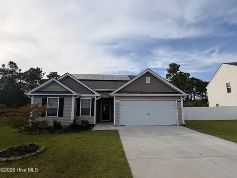 1317 Patti Lane SE Bolivia NC 28422