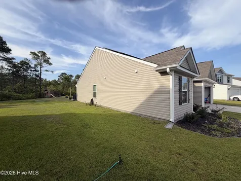 1317 Patti Lane SE Bolivia NC 28422