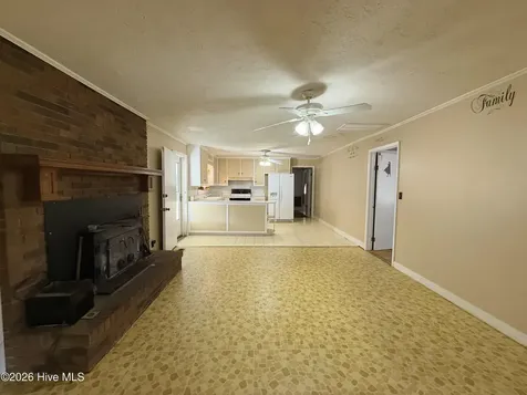 2301 S Nc 903 Highway Magnolia NC 28453