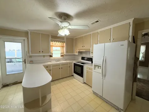 2301 S Nc 903 Highway Magnolia NC 28453
