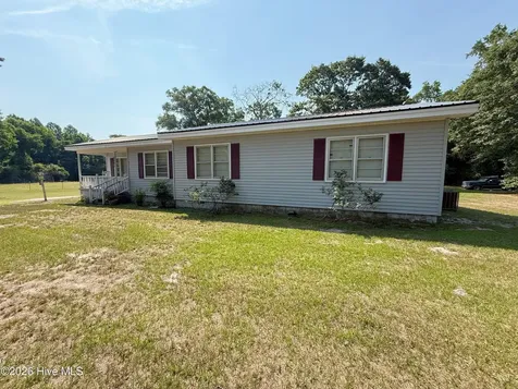 2301 S Nc 903 Highway Magnolia NC 28453