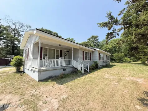 2301 S Nc 903 Highway Magnolia NC 28453