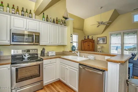 905 Bramble Reach Bald Head Island NC 28461