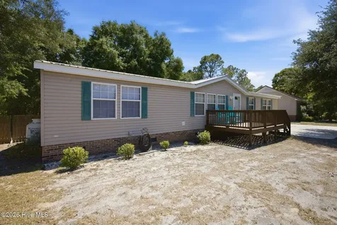 515 Mulligan Way SE Bolivia NC 28422