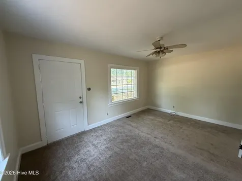 305 Dewey Street SW Wilson NC 27893