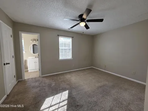 206 S Ginger Drive Hubert NC 28539