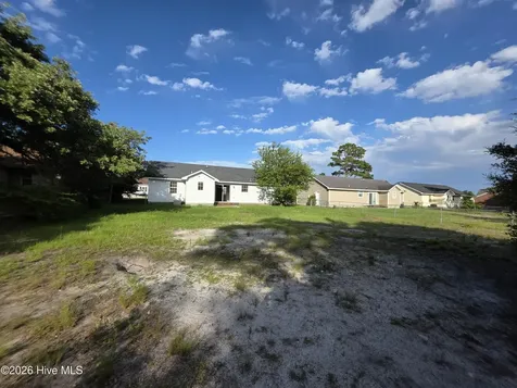 206 S Ginger Drive Hubert NC 28539