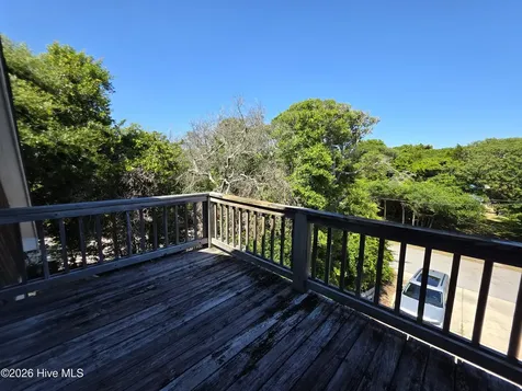 113 Craig Drive Emerald Isle NC 28594