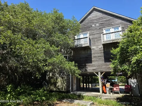 113 Craig Drive Emerald Isle NC 28594
