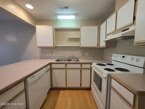 113 Craig Drive Emerald Isle NC 28594