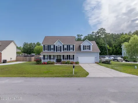203 Honey Court E Jacksonville NC 28540