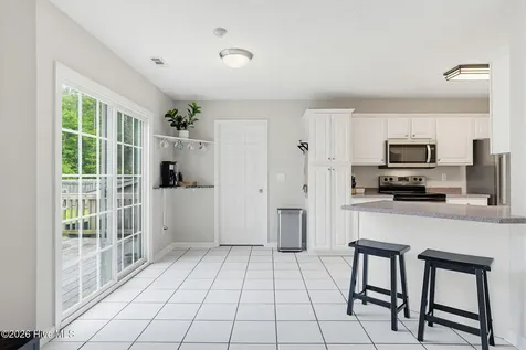 203 Honey Court E Jacksonville NC 28540