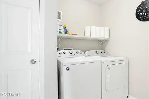 203 Honey Court E Jacksonville NC 28540