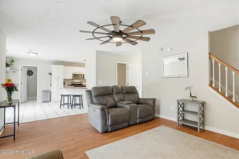 203 Honey Court E Jacksonville NC 28540