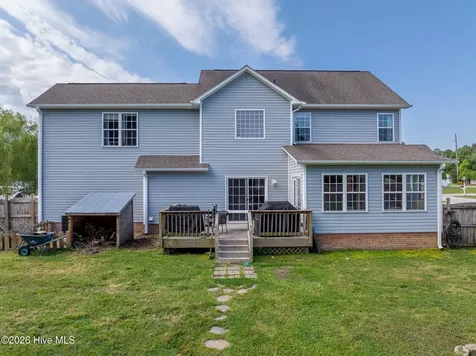 203 Honey Court E Jacksonville NC 28540