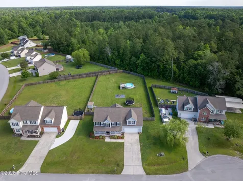 203 Honey Court E Jacksonville NC 28540