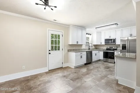 87 S High Point Road Southport NC 28461