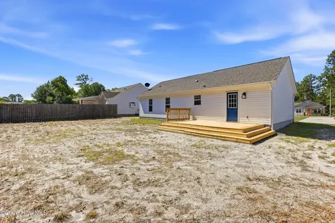 87 S High Point Road Southport NC 28461