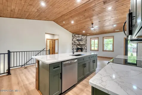 140 Short Oak Run Murphy NC 28906